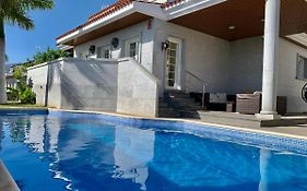 Lux Villa Playa La Arena